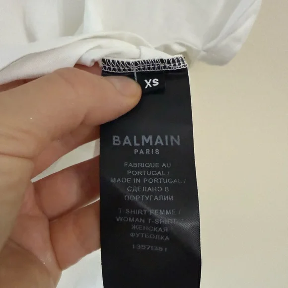 Balmain Authentic White Short Sleeve Crop Tee with logo. Never worn. Size XS - Picture 6 of 6